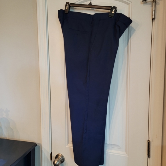 Men's formal suit - Picture 10 of 10